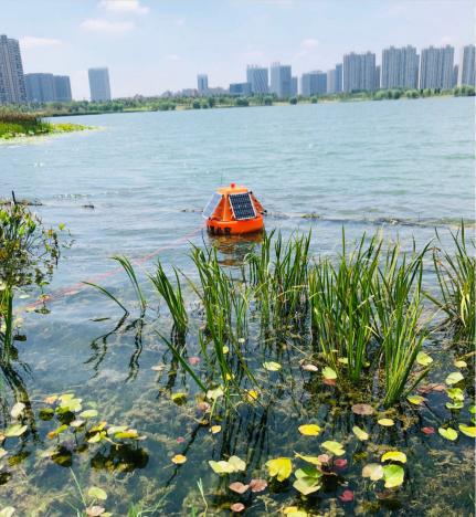 水質(zhì)監(jiān)測浮標(biāo)站圖片9 水質(zhì)監(jiān)測浮標(biāo)站圖片9